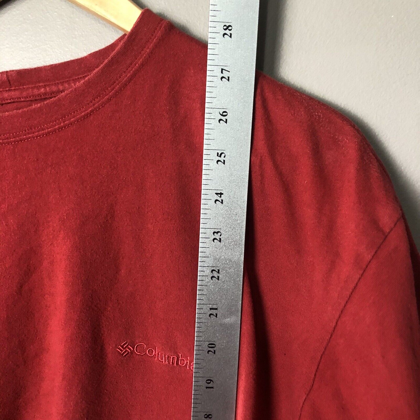 Columbia Mens T-shirt Size XL Maroon Short Sleeve Pullover