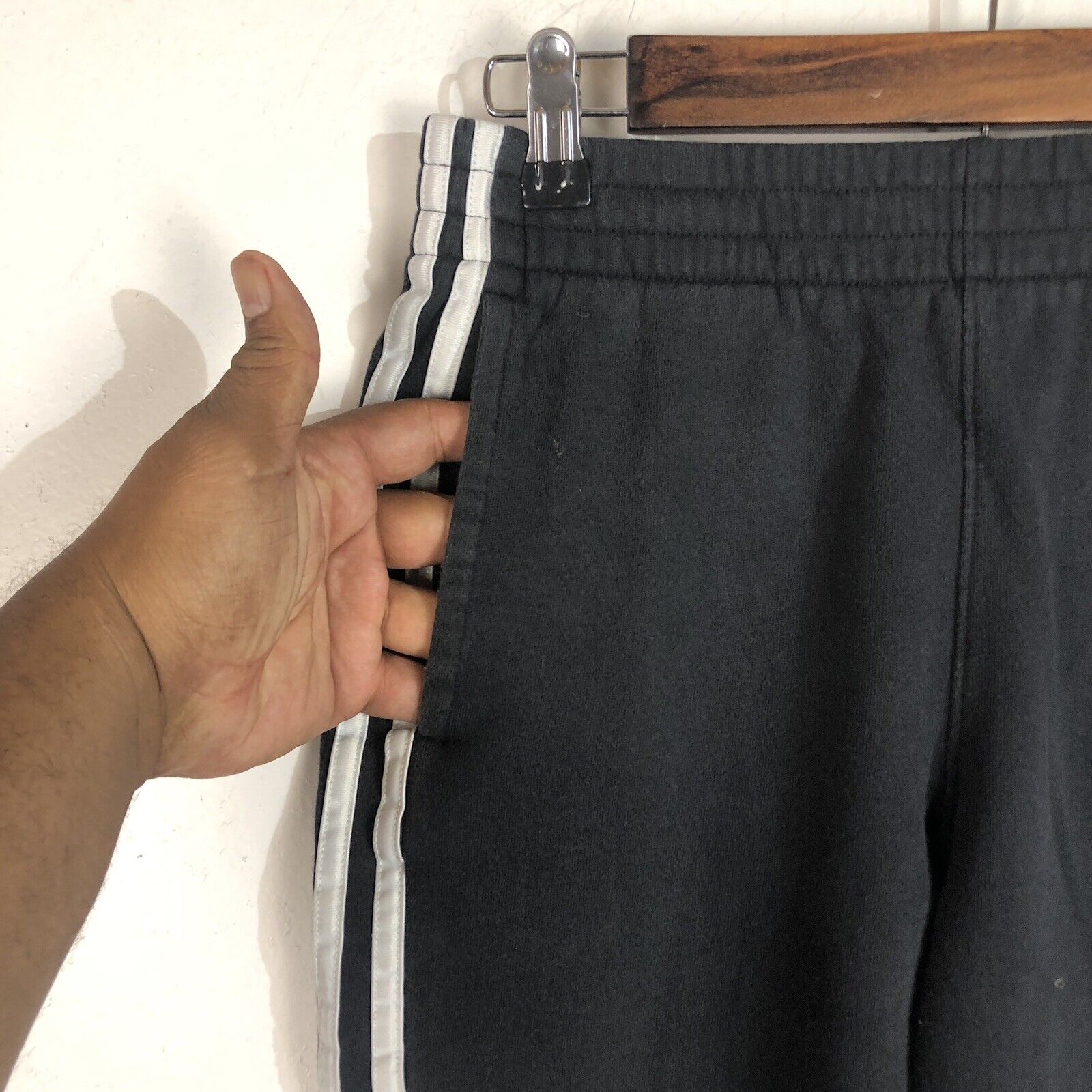 Adidas Sweatpants Youth Size Large (14/16) Color Black And White Heavyweight