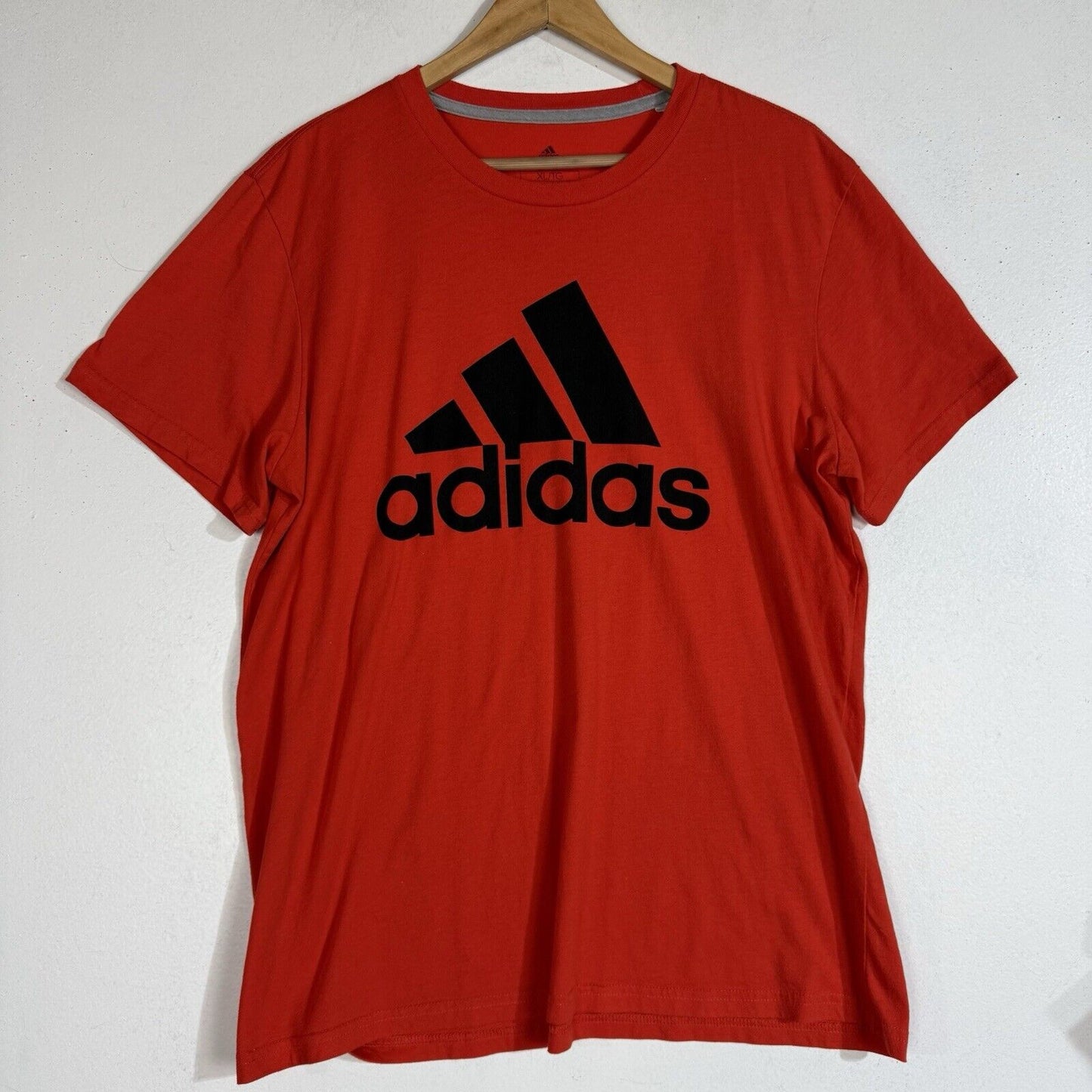 Adidas T-Shirt Men’s XL Multicolor Short Sleeve