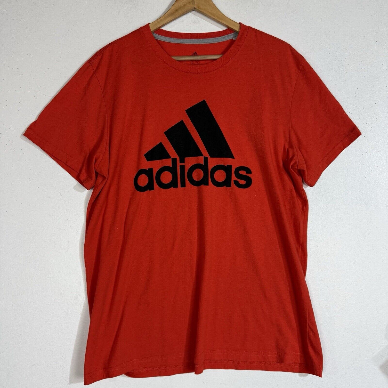 Adidas T-Shirt Men’s XL Multicolor Short Sleeve