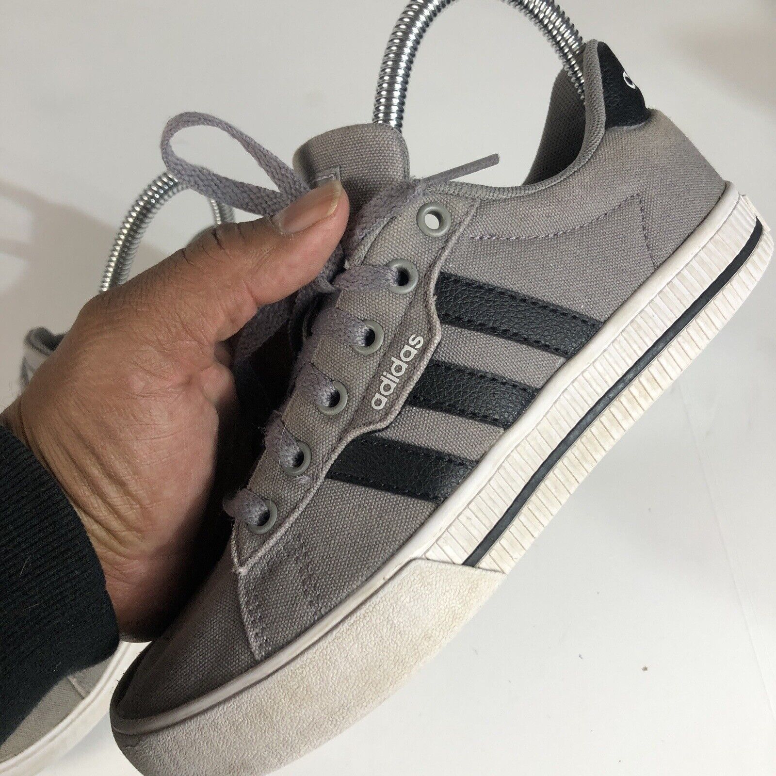 Adidas Sneakers Boy’s Size 4 Color Gray Lace Up
