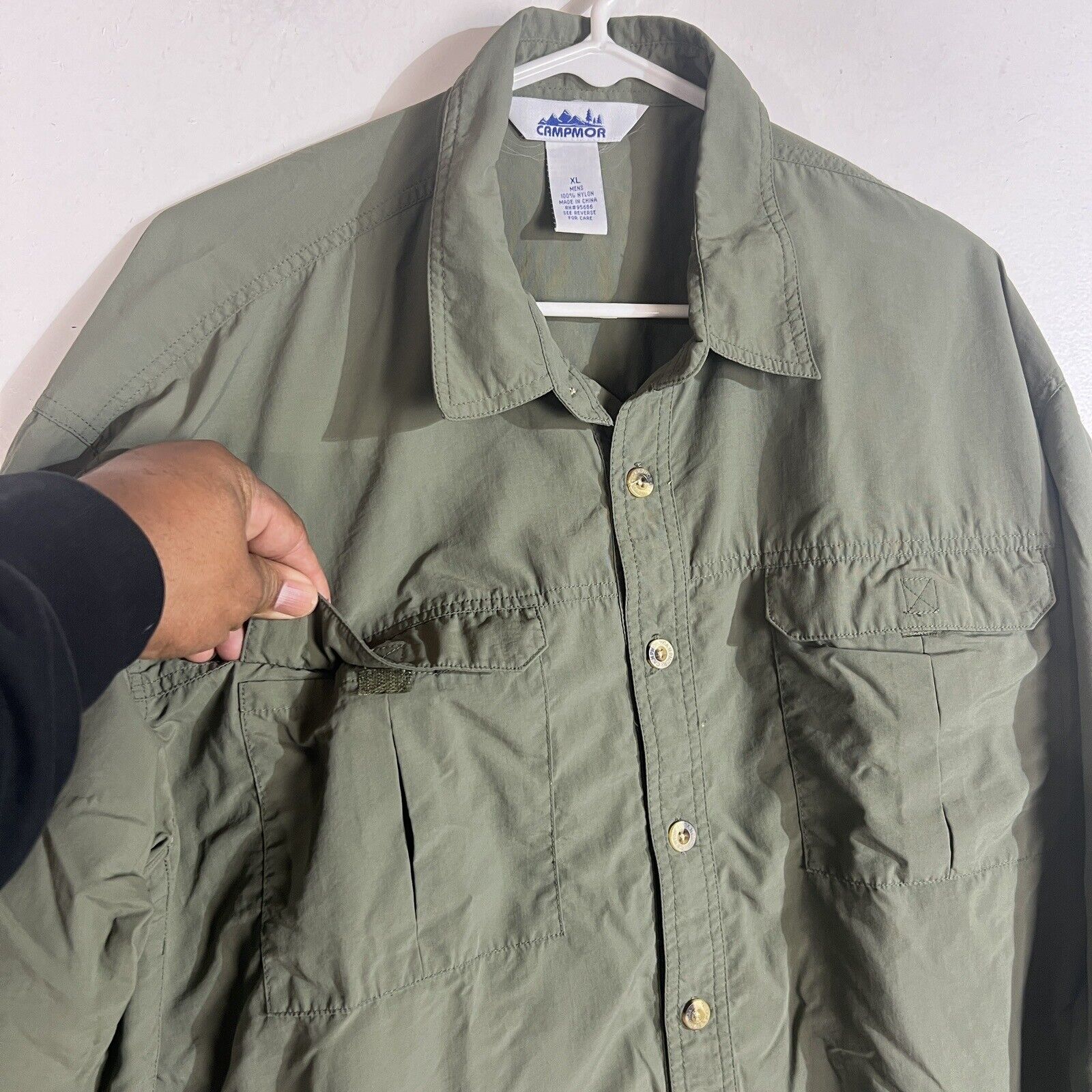 Campmor Shirt Men’s XL Color Green Long Sleeve Lightweight 6608
