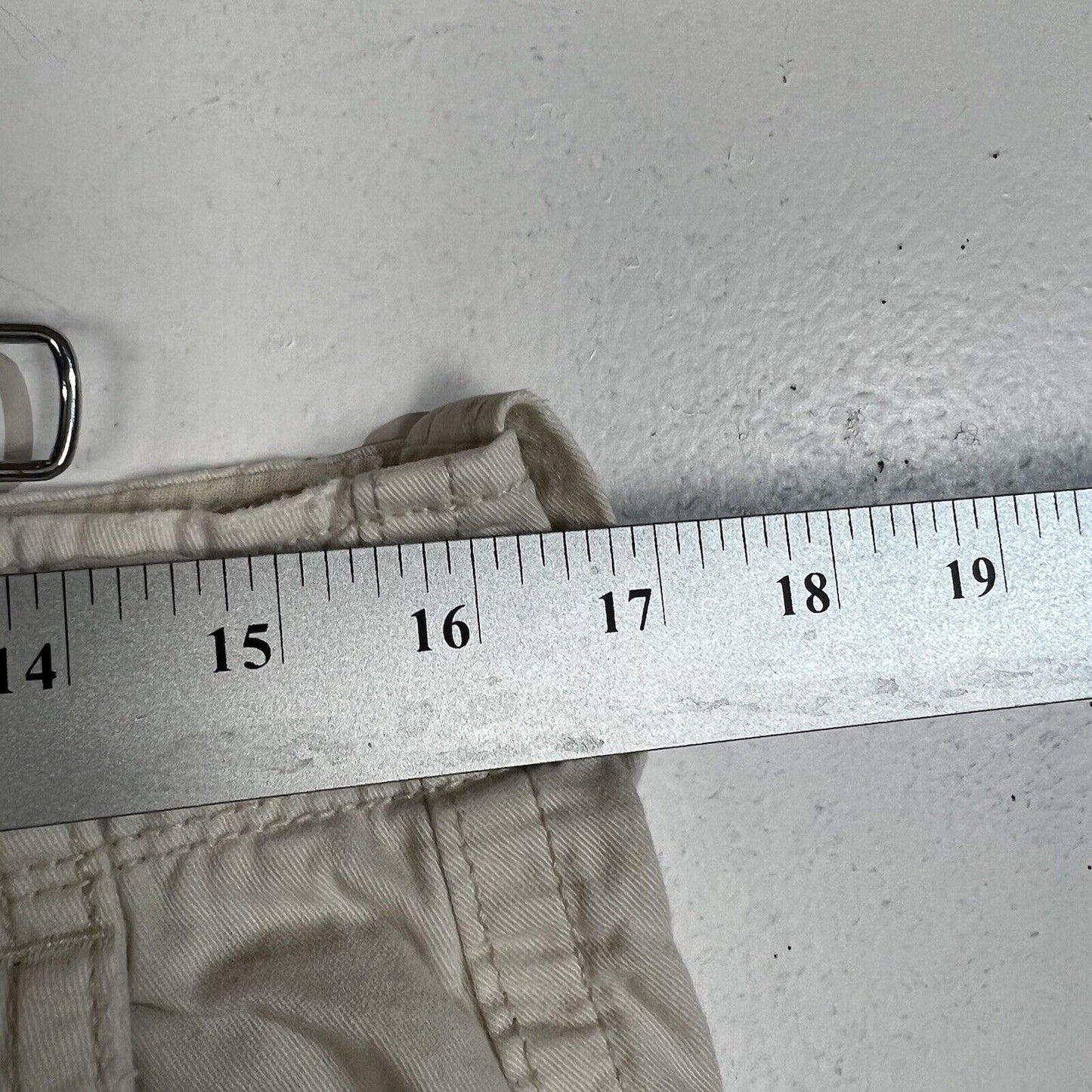 American Eagle Classic Length Mens Cargo Shorts Size 32 Khaki PreOwned