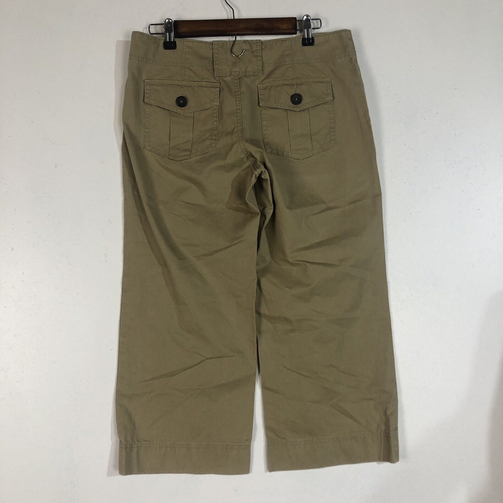 Banana Republic Capri Pants Women’s Size 6 Color Beige Lightweight Casual