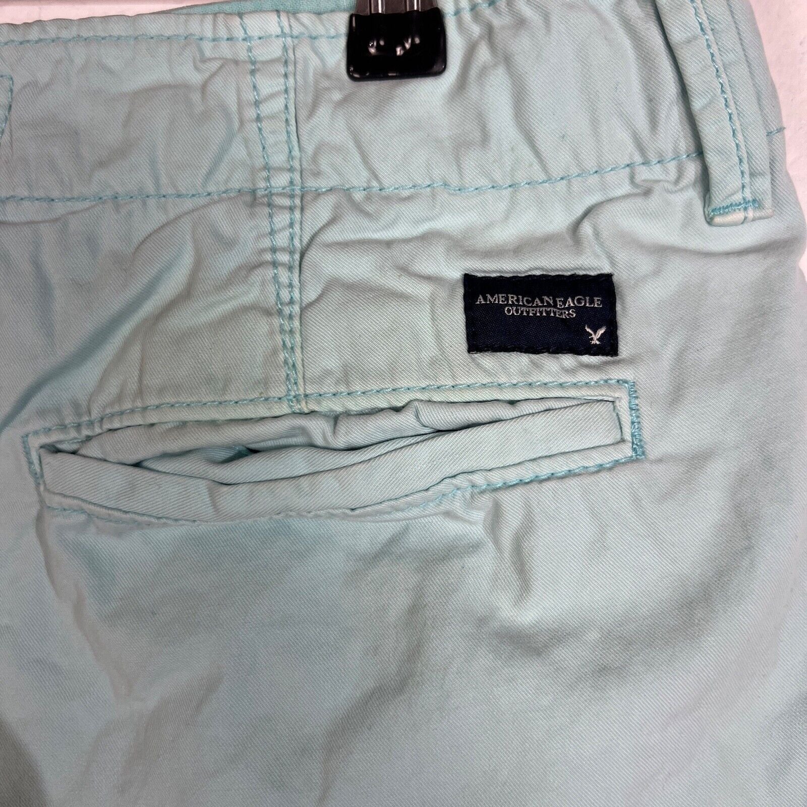 American Eagle Outfitters Chino Shorts Men's Size 31 Color Green