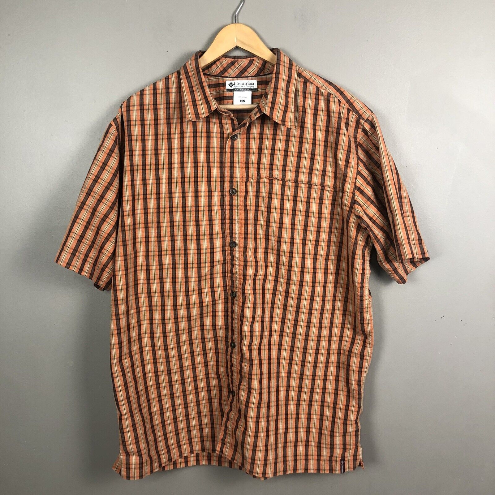 Columbia Mens Shirt Size XL Multicolor Short Sleeve Shirt Casual