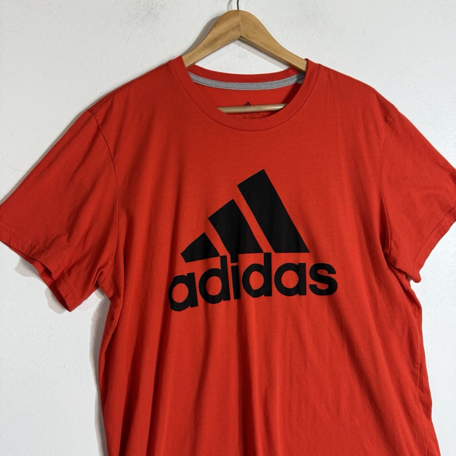Adidas T-Shirt Men’s XL Multicolor Short Sleeve