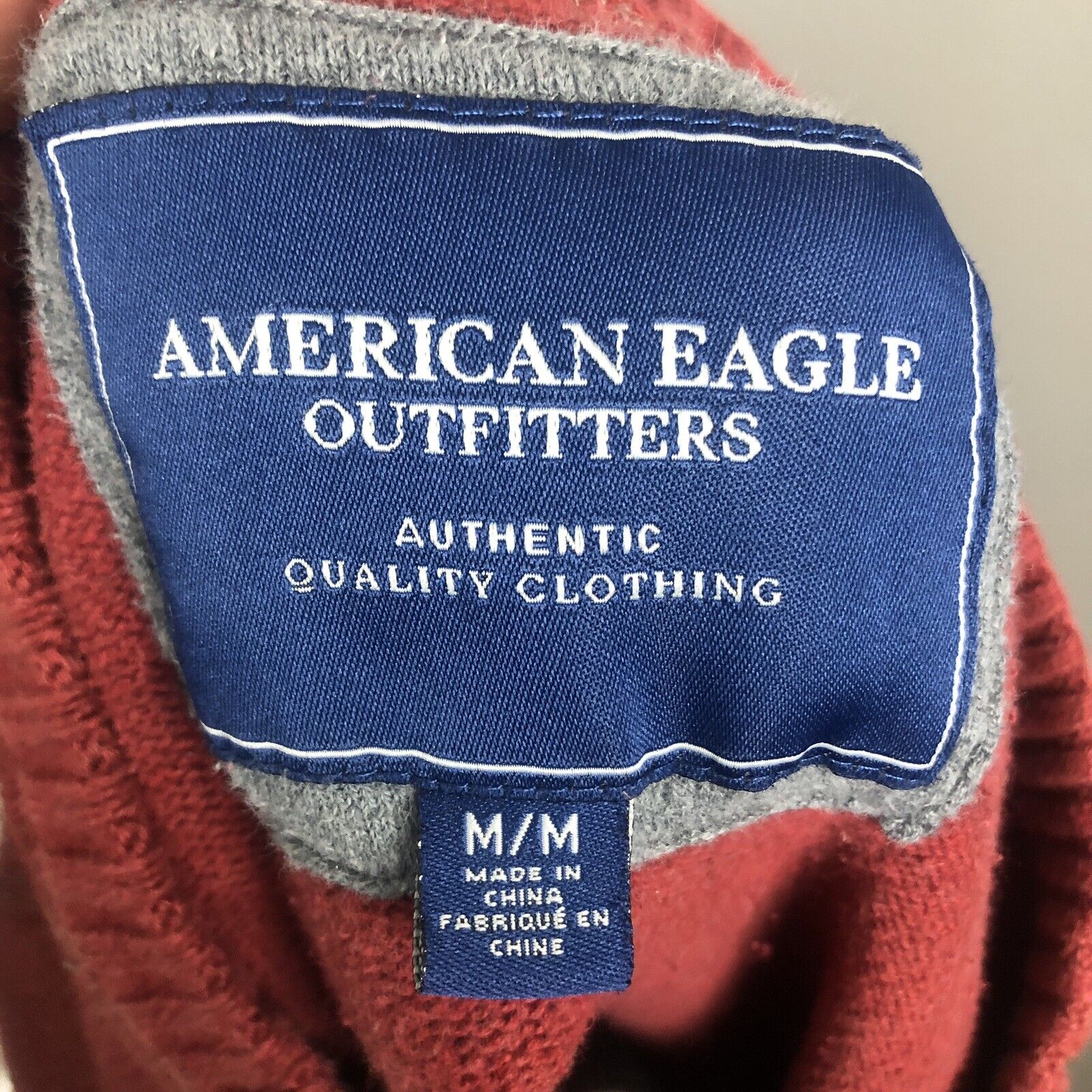 American Eagle Men’s Sweater Size Medium Red Long Sleeve Pullover
