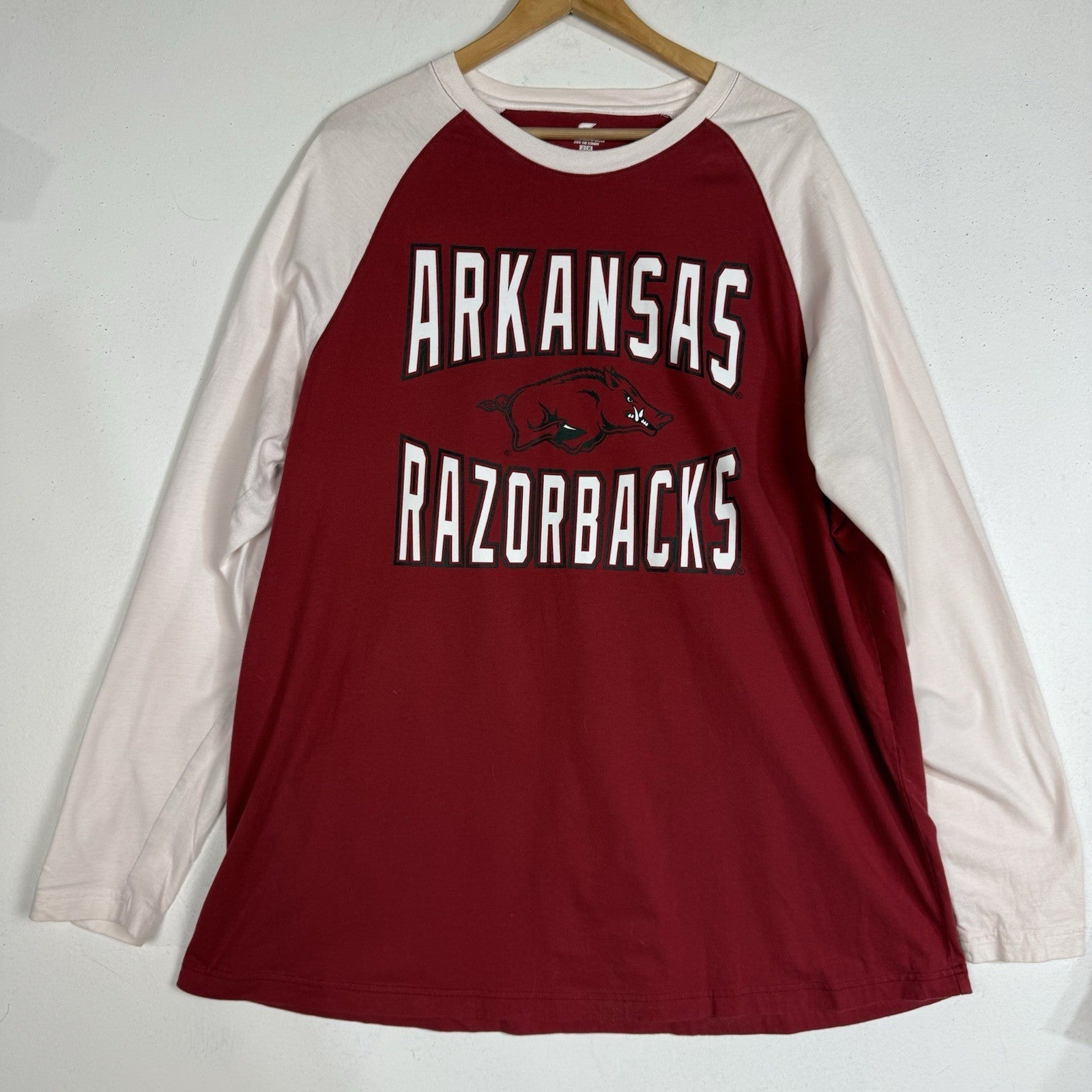 Arkansas Razorbacks Shirt Men’s Size XXL Multicolor Long Sleeve Pullover